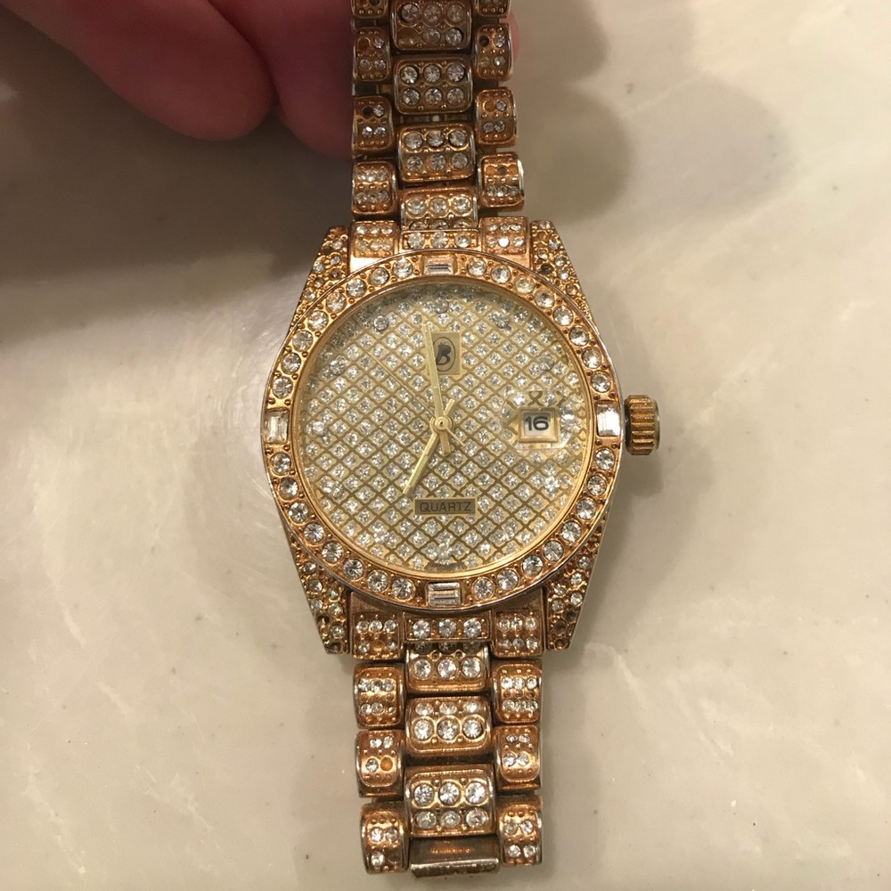 Gold Quartz Wrist Watch